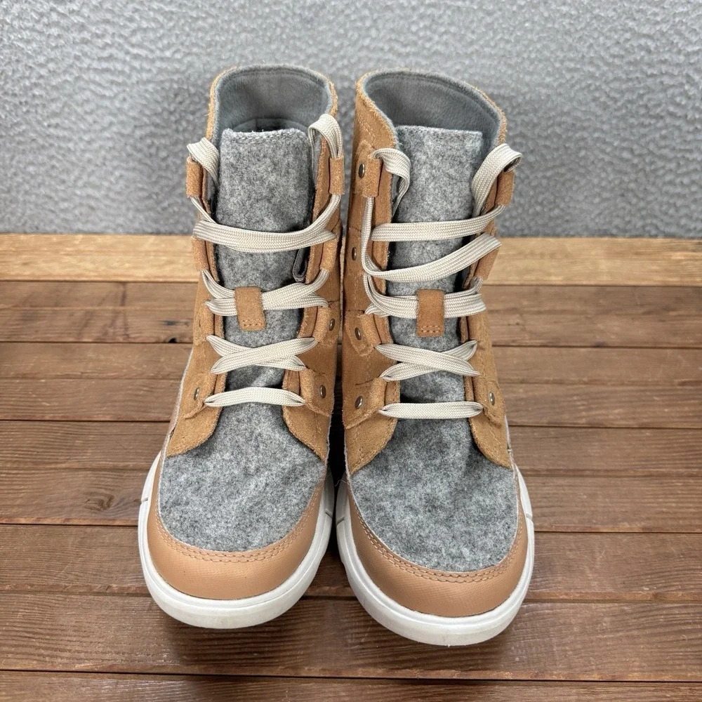 Sorel Boots Womens 7.5 Brown Gray Explorer II‎ Joan Waterproof Boot Outdoors